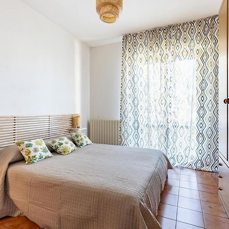 Comfy Apartment With Private Parking Near The Beach! Viareggio Eksteriør bilde
