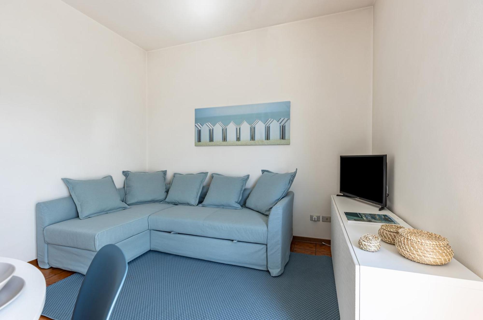 Comfy Apartment With Private Parking Near The Beach! Viareggio Eksteriør bilde