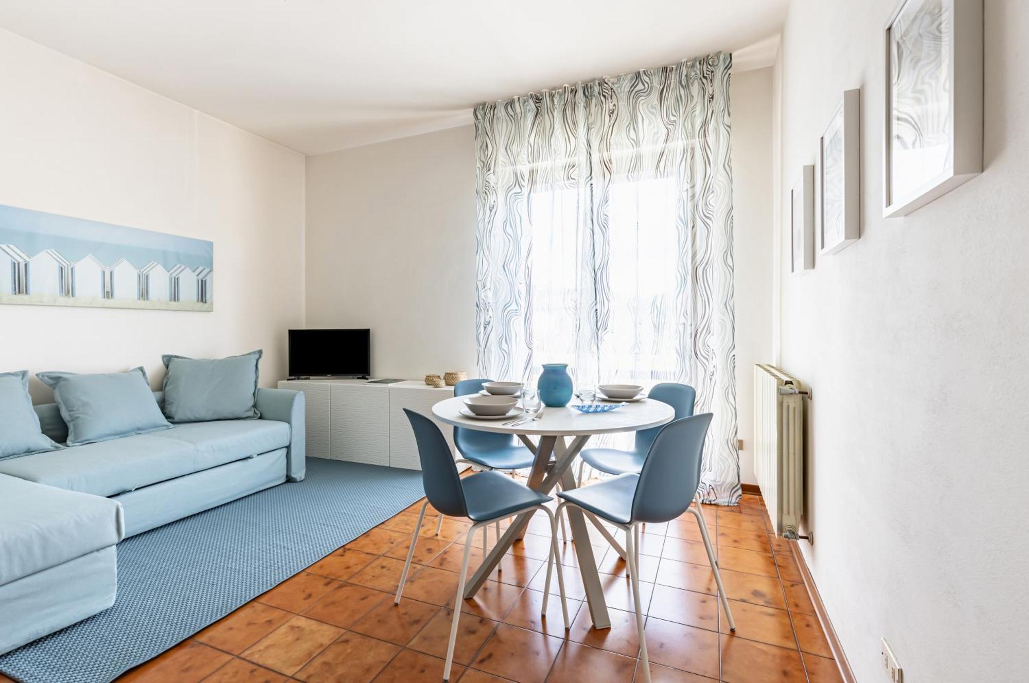 Comfy Apartment With Private Parking Near The Beach! Viareggio Eksteriør bilde