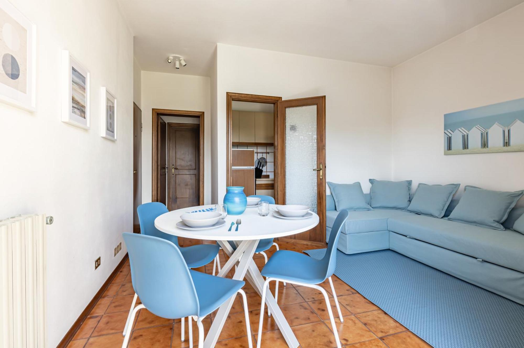 Comfy Apartment With Private Parking Near The Beach! Viareggio Eksteriør bilde